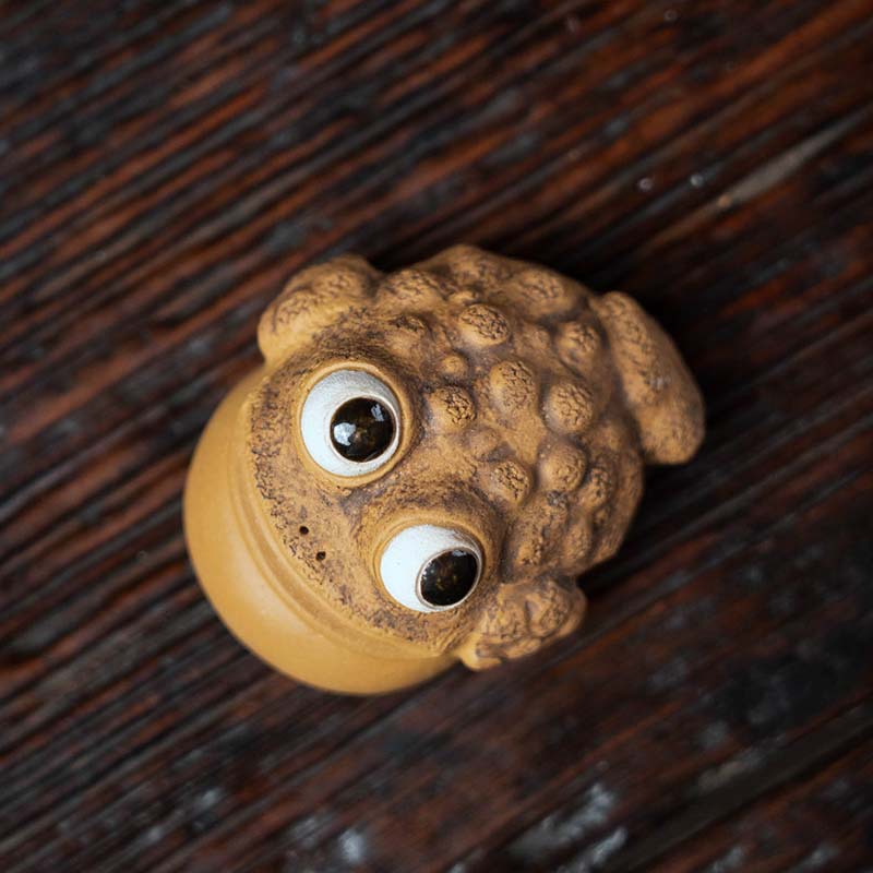 Vật nuôi trà cát tím quặng nguyên bản Nghi Hưng đồ trang trí nhỏ ba chân con cóc vàng Pixiu Bộ trà gốm sứ Điêu Khắc Phụ kiện cho con cóc vàng mùa xuân