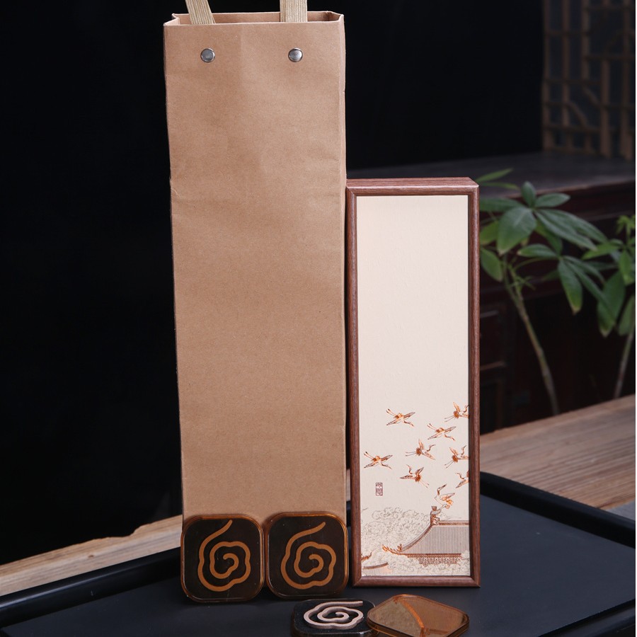 Hộp gỗ tinh xảo Daxiangyun mini thơm ngỗng lê lều hương trung không dính hương đàn hương nhà văn phòng trà hương