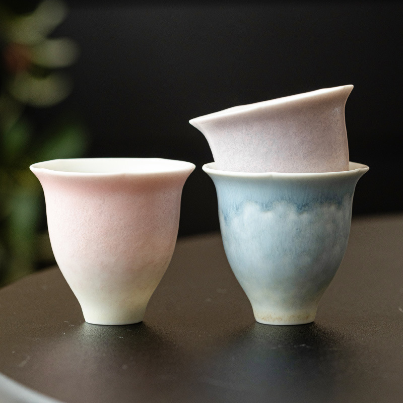 Cốc trà biến đổi lò Macaron Charm Purple Flower God Cup Bộ trà khách sạn gia đình Kung Fu Trà cốc chủ nhân tách trà