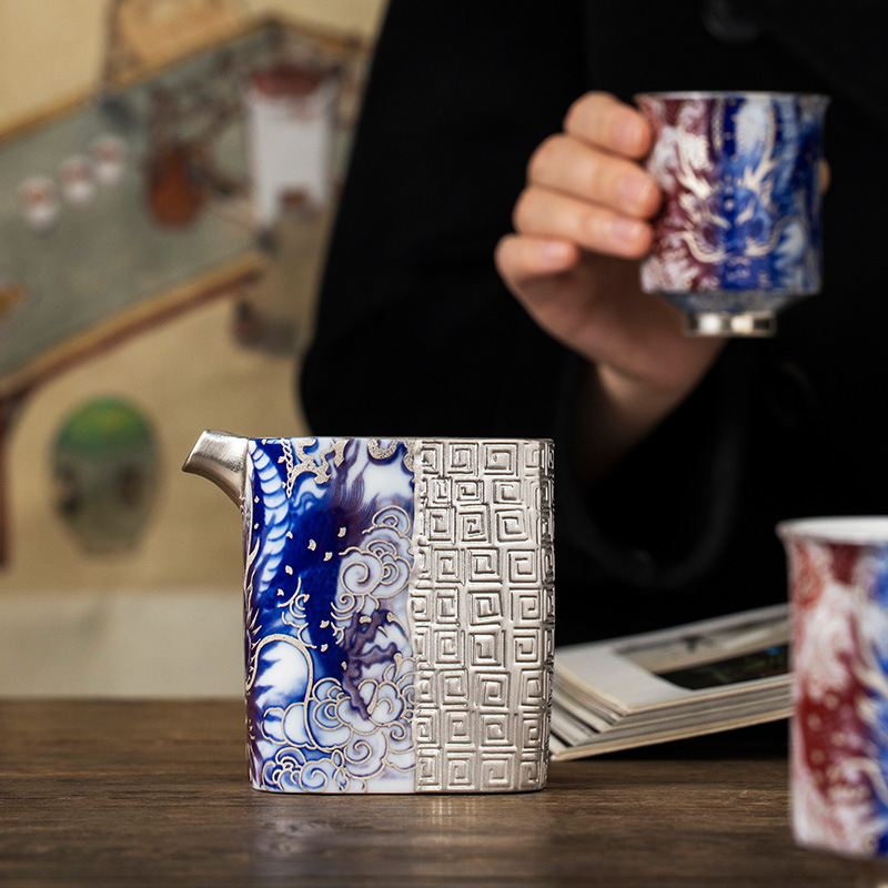 Chén trà cao cấp màu xanh và trắng mạ bạc Longteng Sihai, quà tặng sinh nhật cho khách hàng hàng đầu