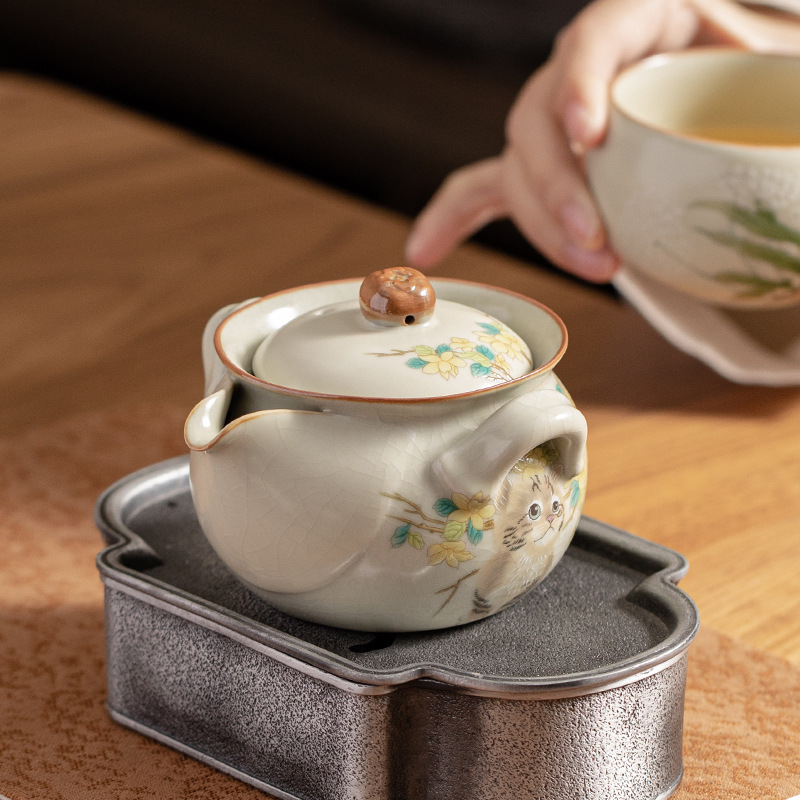 Nồi cầm tay mèo dễ thương lò Ru màu vàng gạo giả thời Tống, bình kho báu, bát trà chống bỏng, bát có nắp nhỏ, ấm trà gốm sứ cổ điển sang trọng nhẹ