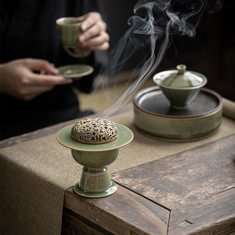 Lò hương nắp đồng Sijunyue Lò hương Long Tuyền Celadon trầm hương Bảng hương Trang trí bếp gốm cổ