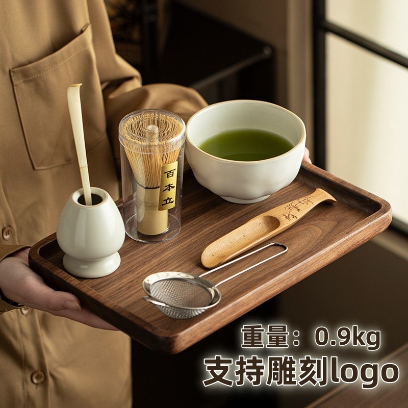 Bộ dụng cụ pha trà bằng gốm Ru gồm giá để chổi đánh trà, bát trà matcha, bộ dụng cụ trà đạo đầy đủ.