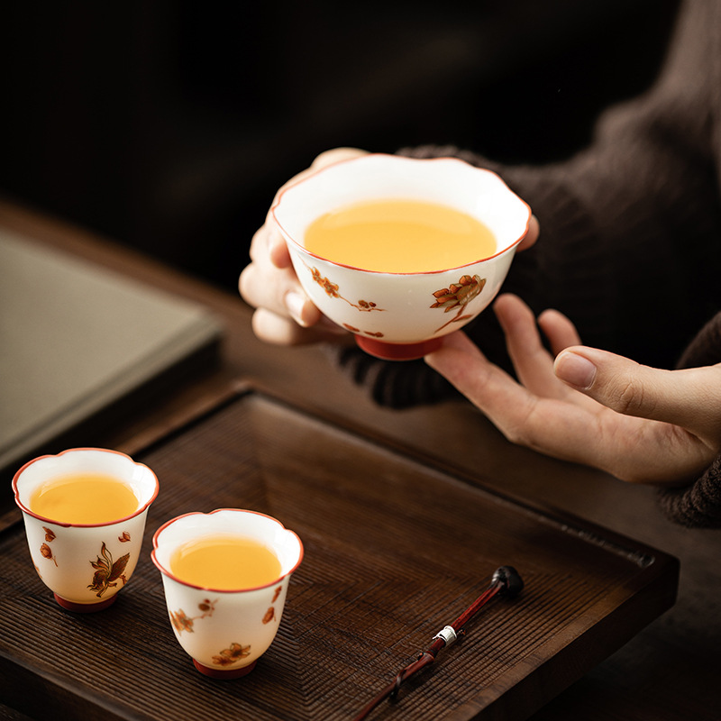 Bộ dụng cụ pha trà ngọc bích đựng trà nguyên bộ gốm sứ kiểu Trung Quốc mới cốc trà có nắp để tặng quà cho cha mẹ và người lớn tuổi