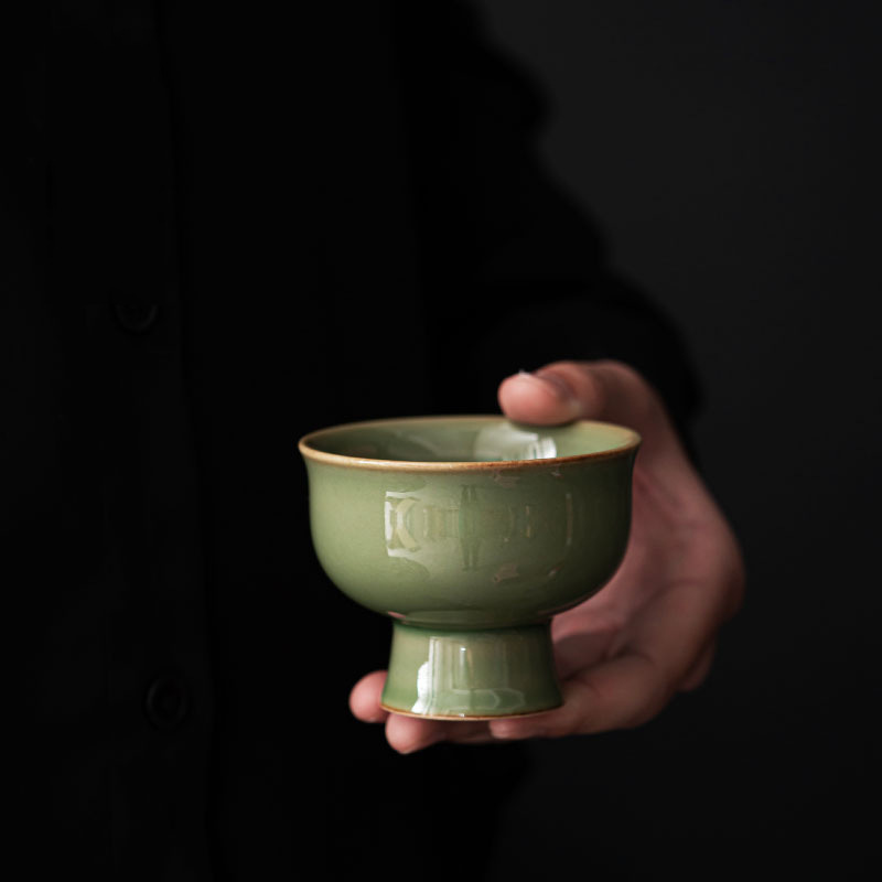 Cốc trà chân cao kiểu Trung Quốc cốc chủ nhân gốm sứ cổ điển cốc trà chân cao men ngọc tre cốc trà cốc cá nhân cốc đơn men ngọc