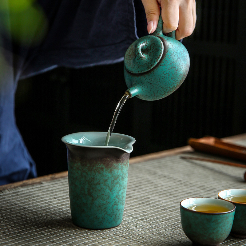 Ấm pha trà xanh ngọc lam cổ điển Lò Nung kiểu Nhật ấm sứ Bộ Trà Công Phu đơn giản Lỗ Bóng lọc bình đơn cỡ nhỏ