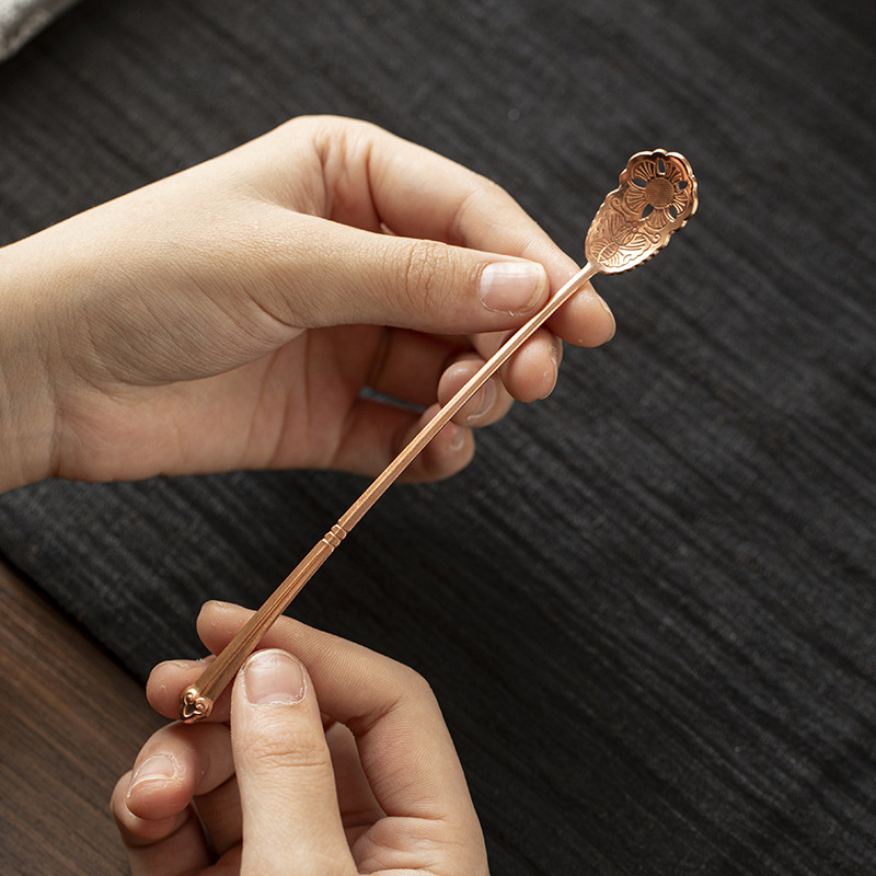 Dụng cụ matcha kiểu Nhật thìa trà bột hợp kim thìa trà thủ công bán buôn bộ trà Kung Fu phụ kiện trà đạo trà thìa trà