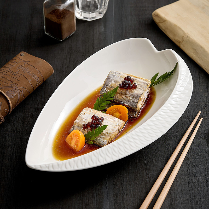 đĩa sứ trắng, đĩa cá nhà hàng khách sạn hình đặc biệt sáng tạo, đĩa trình bày món ăn nghệ thuật sang trọng cao cấp có thể tiếp cận