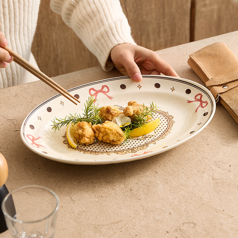 Đĩa cá gốm tráng men màu Đĩa ăn gia dụng Đĩa hình bầu dục thỏ hoạt hình sáng tạo Đĩa cá chuyên dùng cho lò vi sóng