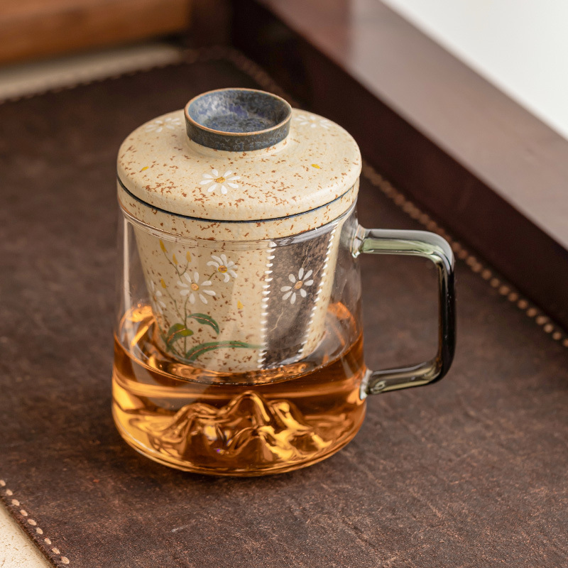 Cốc trà thủy tinh đỏ đá lửa trắng cốc có tay cầm vẽ tay hoa cúc nhỏ cốc văn phòng tách trà tách trà
