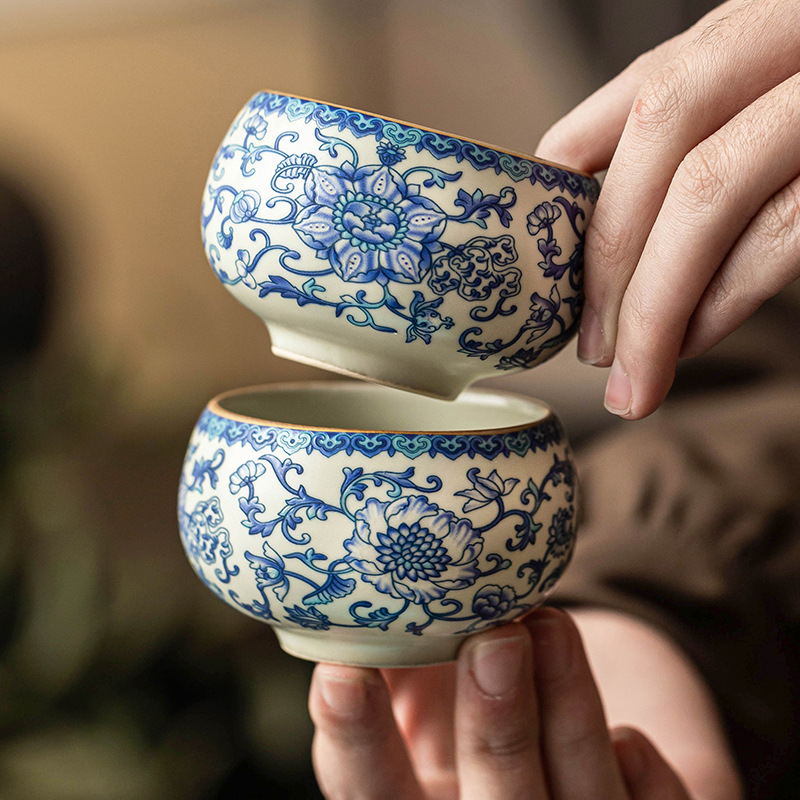 Cốc trà gốm sứ Ruyao cốc chủ nhân cốc trà uống trà gia dụng bộ trà hoa sen xanh trắng bộ trà Trung Quốc cốc La Hán