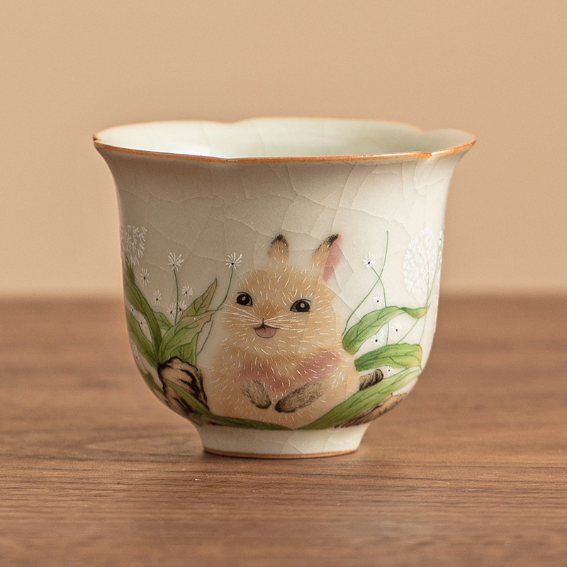 Thỏ Ru Lò Kwai Miệng Cánh hoa Cốc gốm sứ Kung Fu Cốc chủ nhân Cốc đơn Bộ trà dễ thương Cốc trà Chén trà