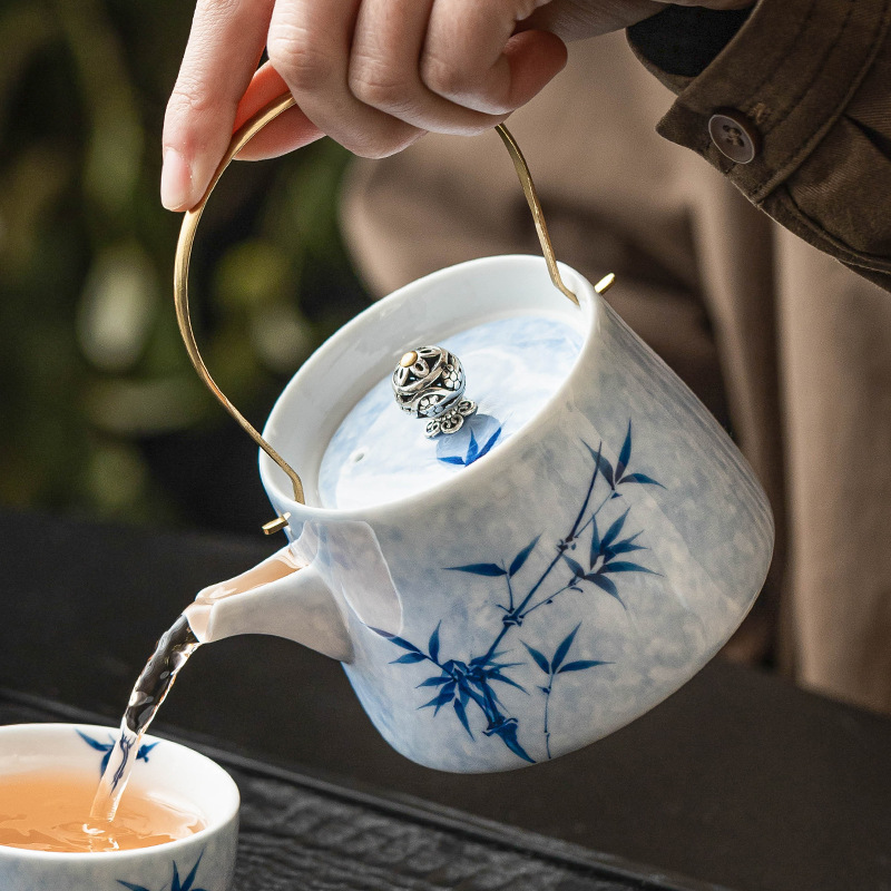 Ấm trà chùm tre mực vẽ tay ấm trà gốm sứ Kung Fu dụng cụ trà nữ không nóng dùng trong gia đình kiểu Trung Quốc ấm đơn có lọc