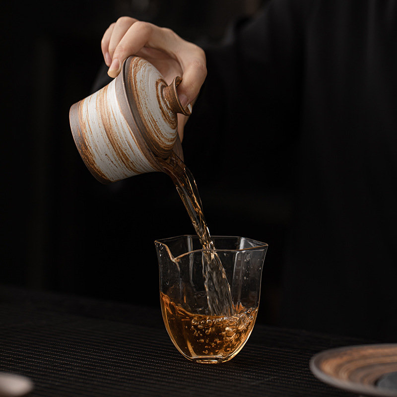 Bát có nắp móng ngựa trắng Wabi-Jiying Bát đựng trà cổ điển thủ công Bát có nắp tam tài gia dụng dụng cụ pha trà công phu gốm thô