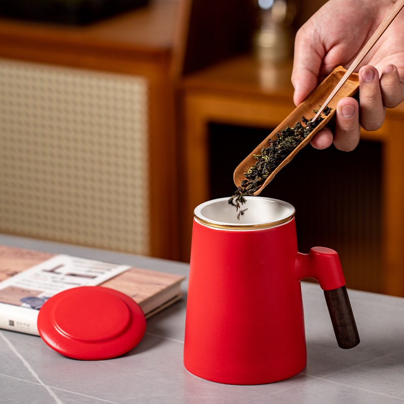 Cốc pha trà lọc gốm cốc nam cốc tách nước trà cốc quà tặng cá nhân có nắp đậy văn phòng dung tích lớn