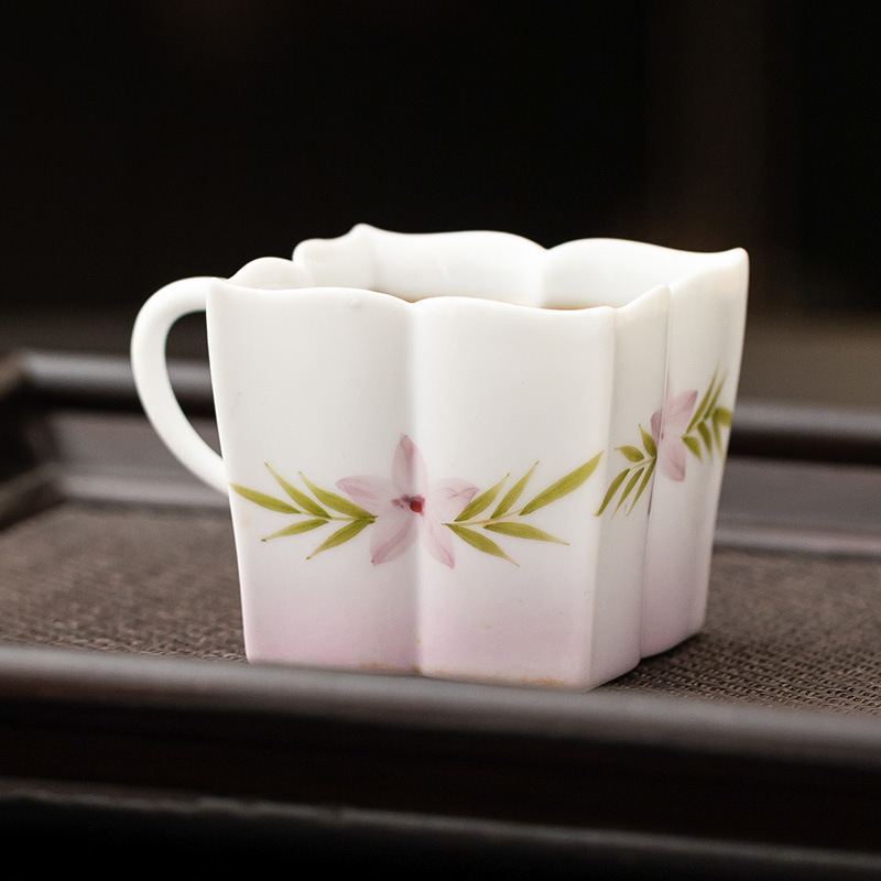 Vẽ tay gradient màu tím cô đặc tách cà phê gốm sứ bộ trà uống nước cốc latte cốc giấc mơ khóa mặt vuông cốc sen