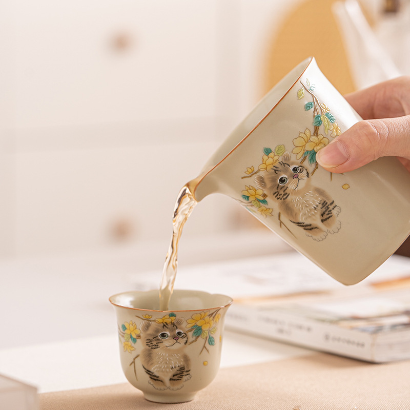 Cốc Công bằng lò Ru màu vàng gạo giả Tống, cốc trà gia dụng lọc trà một tay, dụng cụ pha trà Kung Fu