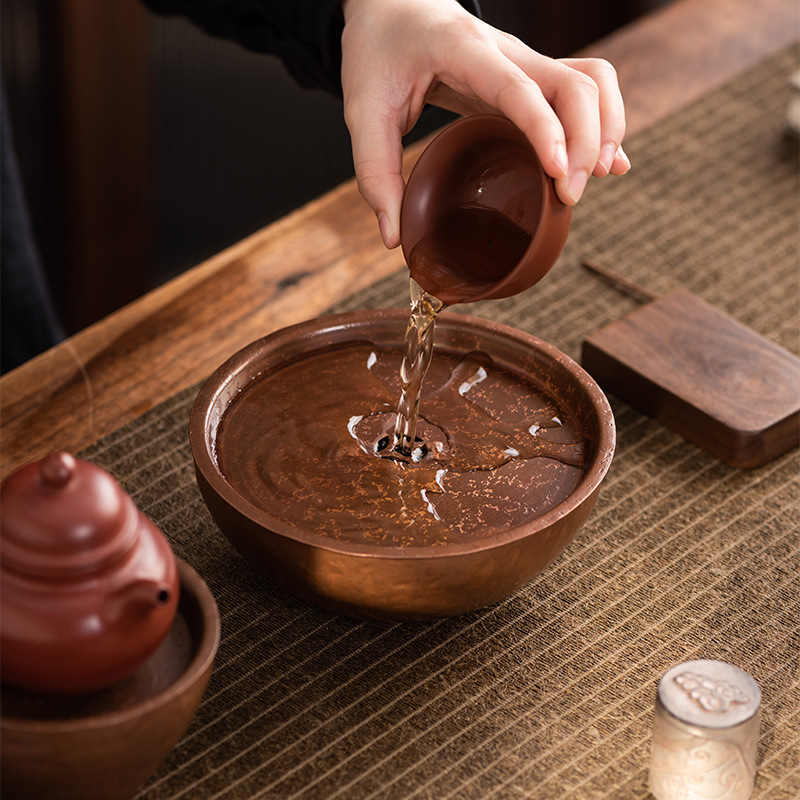 Khay nhỏ xốp khô hình tròn bằng đồng, ấm thiếc cũ thủ công, bàn trà nhỏ đựng nước, khay ấm trà trữ nước gia dụng Jianshui