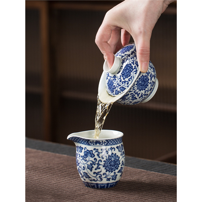 Jingdezhen Liuzhilian Sancai có thể có bát trà cốc đơn bát trà bộ trà Kung Fu bán buôn dụng cụ pha trà chống bỏng