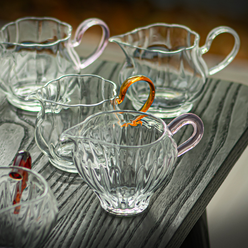 Dụng cụ tách trà thủy tinh cao cấp tách trà lưới lọc trà tích hợp phụ kiện biển trà Daquan bộ trà chuyên dụng pha trà