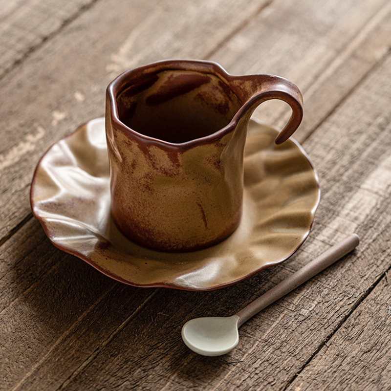 Đĩa cốc cà phê xếp ly cốc gốm sứ tinh xảo cao cấp cốc sữa phân khối thiết kế gia dụng cho nữ cốc uống nước