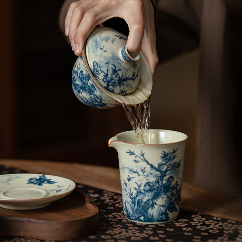 Dòng lò Ru cổ gốm sứ ba tài có nắp, cánh ve sầu, dây vàng, dây sắt, bát trà có thể nuôi được kiểu Trung Quốc, bao bì hộp quà