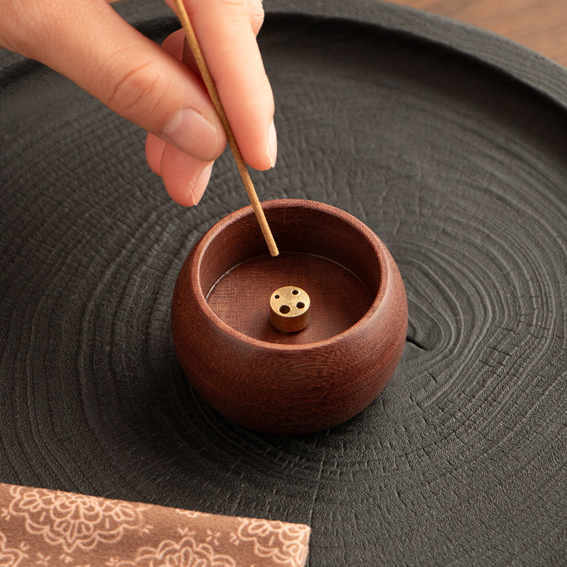 Ghế hương hình tròn bằng gỗ đàn hương đen gia đình Trung Quốc lư hương trầm hương gỗ đàn hương hộp đựng hương trầm hương in quà tặng