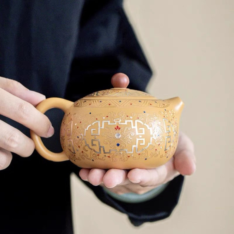 Ấm phong tử sa, ấm trà bằng gốm sứ tráng men nổi tiếng Đôn Hoàng, hai cốc