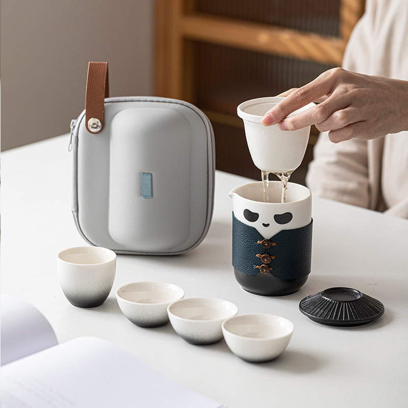 Bộ trà du lịch di động Panda Kuaike Cup Một ấm bốn Cốc pha trà cầm tay ngoài trời Đồng hành doanh nhân biểu tượng Quà Tặng