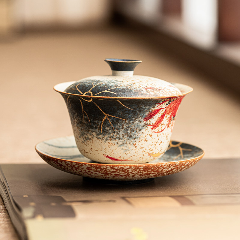 Nhà máy màu xanh và trắng, đá lửa đỏ, bát có nắp ba tài, vẽ tay bằng vàng, bát pha trà cá koi vần sen, bộ trà Kung Fu gốm sứ, tách trà