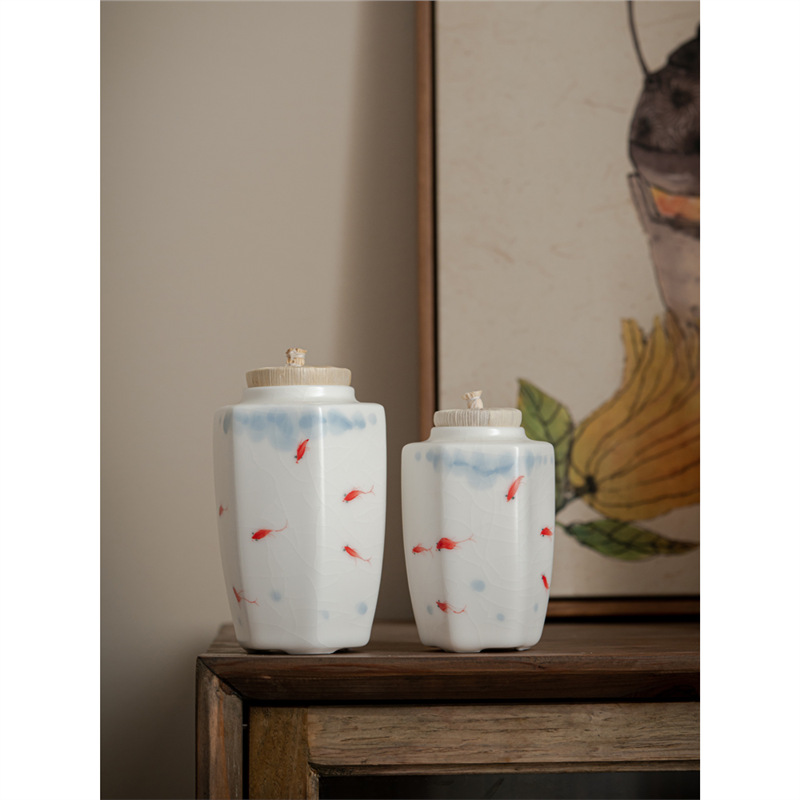 Chũ trà chơi cá vẽ tay, bình kín, bình đựng trà gốm sứ lò Ru trắng, quà lưu niệm gia dụng chống ẩm cổ điển kiểu Trung Quốc