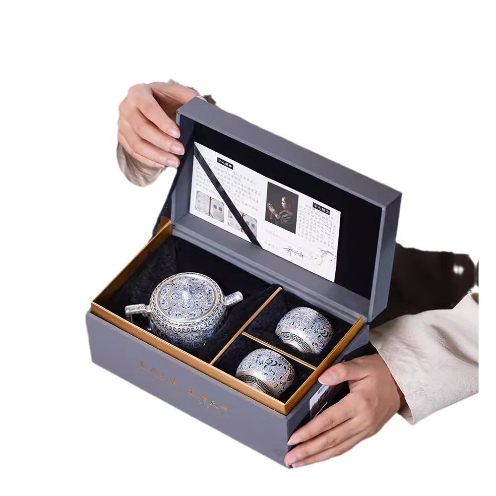 Ấm trà bạc phong cách Trung Quốc, tách trà, quà tặng cầm tay, bộ trà kung fu mạ bạc cổ điển vàng bạc sáng tạo cao cấp