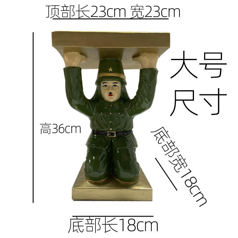 Khách sạn nổi tiếng trên mạng, nhà hàng chủ đề bàn, quỷ nhỏ Nhật Bản đầu hàng, quỳ xuống phục vụ món ăn, bộ đồ ăn, khay khách sạn