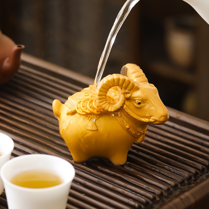 Fuyang ấm thay đổi trà vật nuôi cửa hàng có thể giữ đổi màu bàn trà gia dụng trang trí bàn trà đạo đồ trang trí nhỏ sáng tạo chơi trà