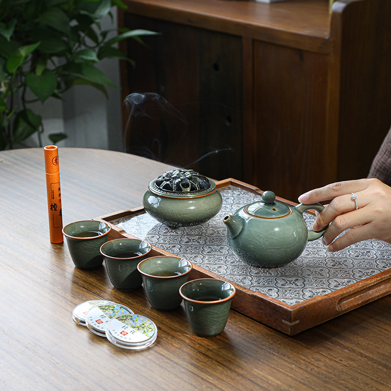 Bộ ấm chén gốm sứ kiểu cổ điển nung trong lò đất sét Ge, hộp quà tặng công ty, quà lưu niệm doanh nghiệp ngày lễ, logo