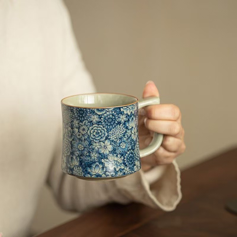 Cốc nước miễn phí màu xanh và trắng Wanhua giả Song Ru Kiln Cốc trà gốm sứ có nắp Cốc văn phòng Bộ trà cao cấp gia dụng Cốc pha trà