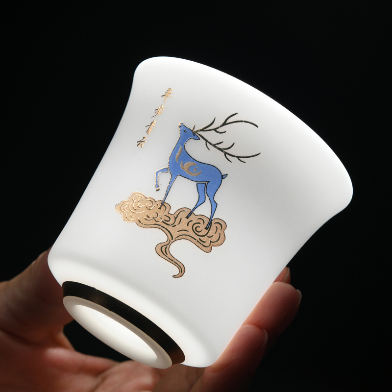 Đá ngọc Sứ uống trà cốc chủ nhân cầm tay ngoài trời cốc trà Kungfu sơn vàng mỡ cừu cốc trà Hộp quà chén trà