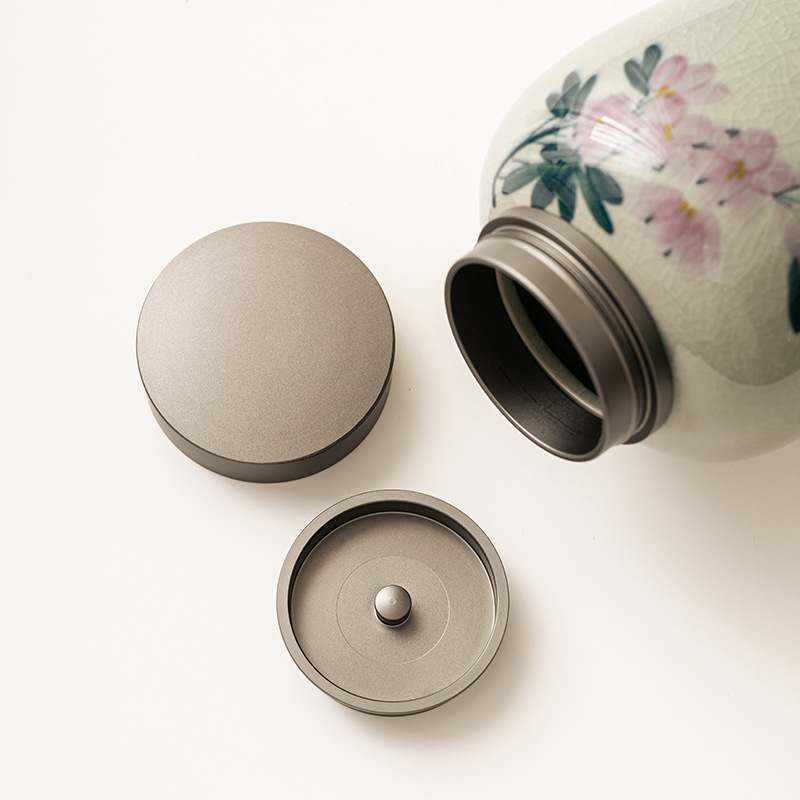 Bình trà vẽ tay tinh khiết tráng men Borneol, bình gốm sứ gia dụng, bình đựng trà hoa trà chống ẩm cầm tay mini