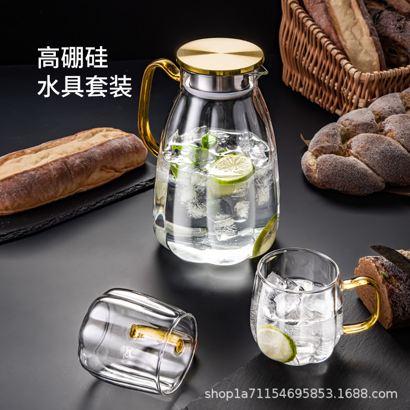 Cốc sáng tạo Cốc uống nước gia dụng Bộ cốc thủy tinh chống cháy nổ chịu nhiệt phòng khách Cốc pha trà có tay cầm đơn giản phong cách ins
