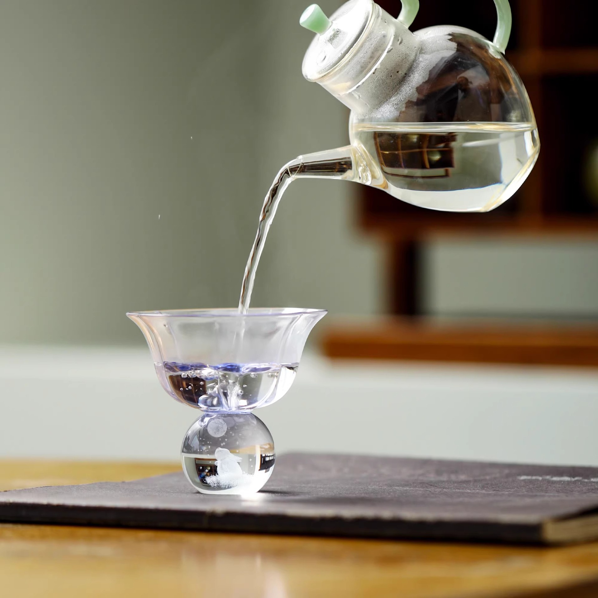 Cốc chủ nhân chân cao thủy tinh pha lê cao cấp cốc trà Kung Fu cốc đơn Bộ trà cá nhân chống bỏng cốc hoa trà nghệ thuật trà