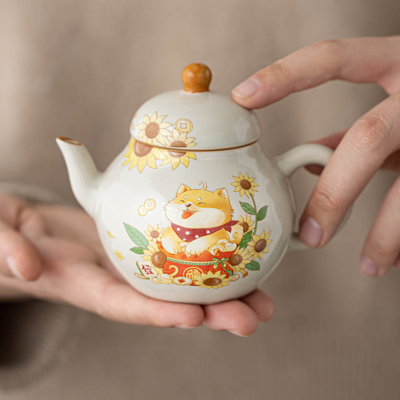 Ấm trà tinh tế cổ điển màu xám thực vật ấm trà chai tròn cuộn ấm pha trà lọc gia dụng ấm cầm tay chống bỏng ấm đơn