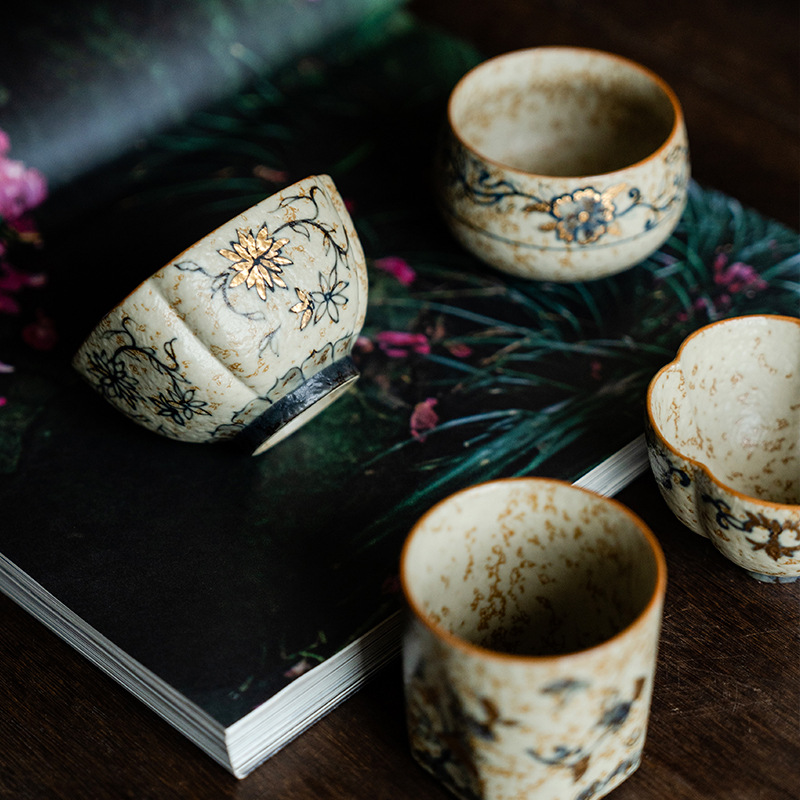 Vẽ tay màu xanh và trắng đá lửa cốc thiền đỏ cốc trà cốc chủ sở hữu gốm cốc đơn cốc đặc biệt cá nhân cốc trà