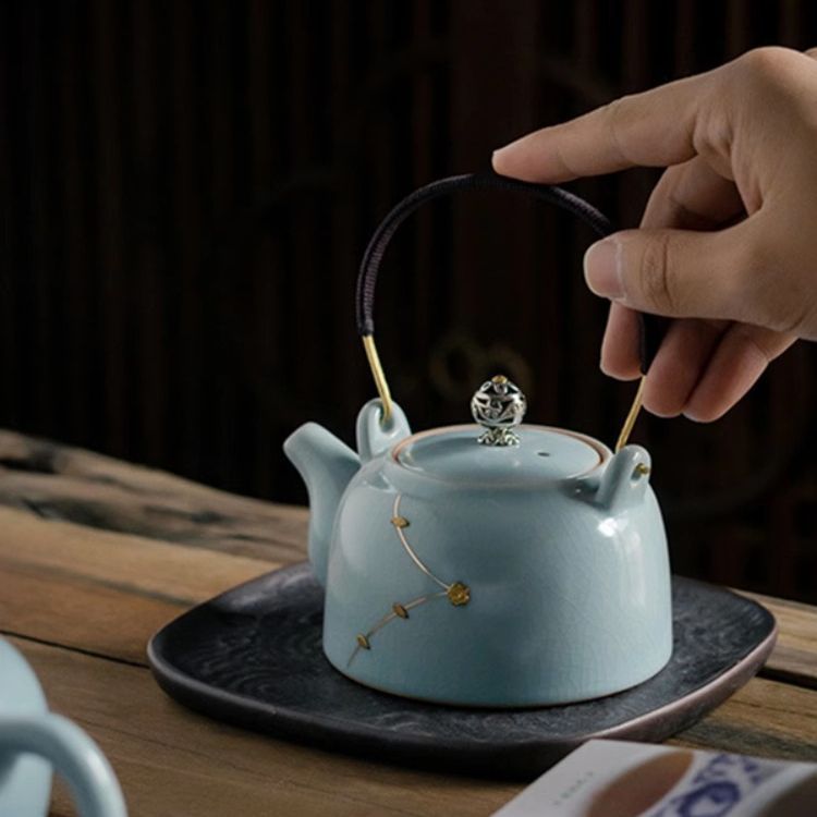 Ấm trà chùm nâng lò Ru ấm pha trà đinh làm bằng tay Li Huiyi cổ điển Ru sứ Trung Quốc có nắp ấm Xi Shi