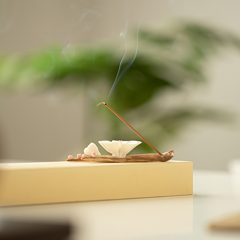 Khay cắm hương hoa mận đế gỗ đàn hương thủ công bàn trà gia dụng đồ trang trí giá trị cao phụ kiện trà đạo gốm sứ