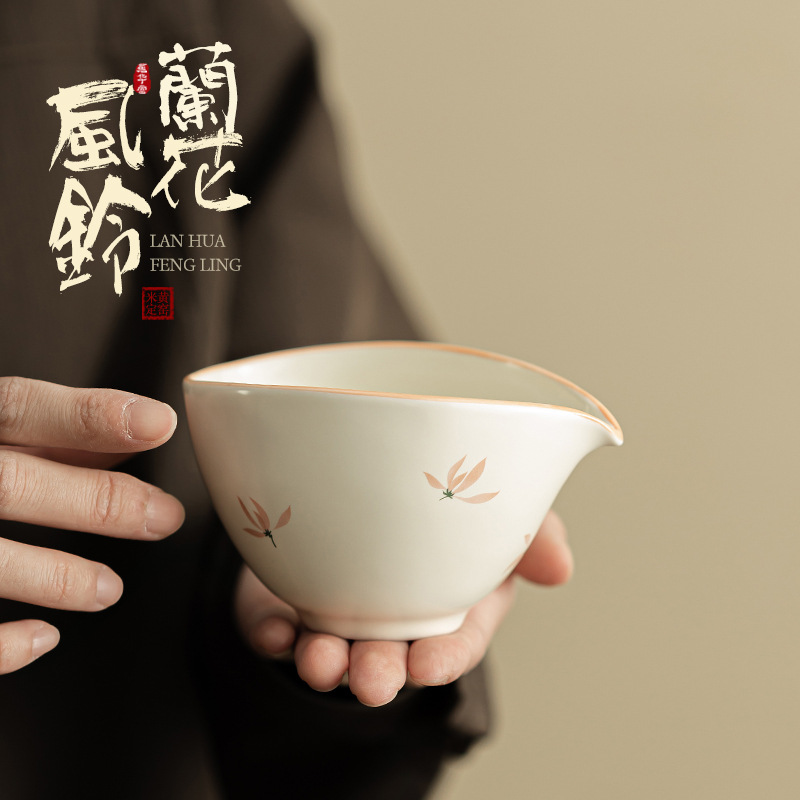 Chuông gió hoa lan, cốc phẳng thuyền, phụ kiện bộ trà kungfu gia dụng, cốc bằng gốm vẽ tay, dụng cụ chia trà, tách trà, cốc Haiyun