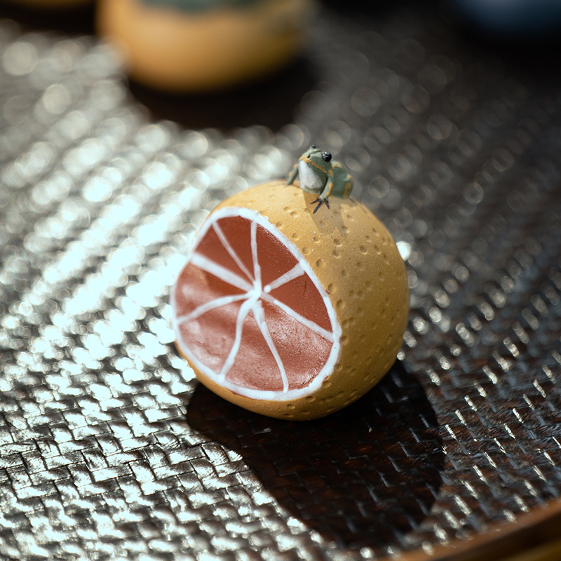 Đồ trang trí thú cưng phun nước cát tím bán buôn, thú cưng pha trà mini sáng tạo, đồ chơi pha trà, khay trà, đồ trang trí bàn trà nghệ thuật