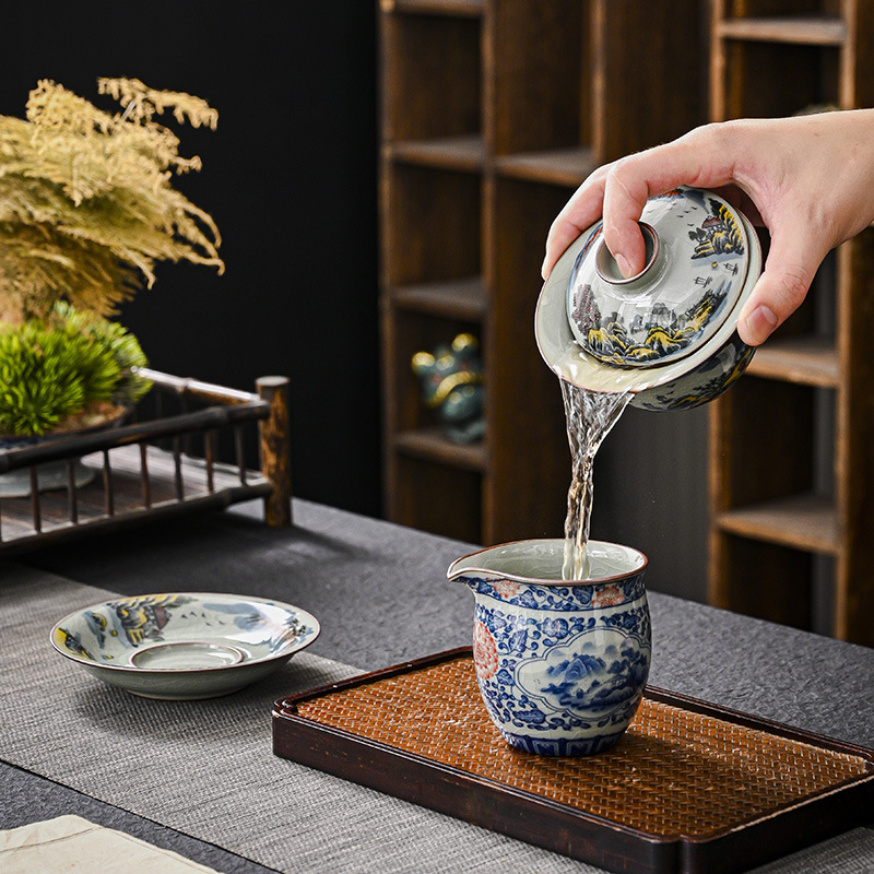 Jingdezhen màu xanh và trắng gốm sứ ba tài năng cốc trà bộ trà một bộ trà Kung Fu cao cấp bán buôn bát pha trà có nắp