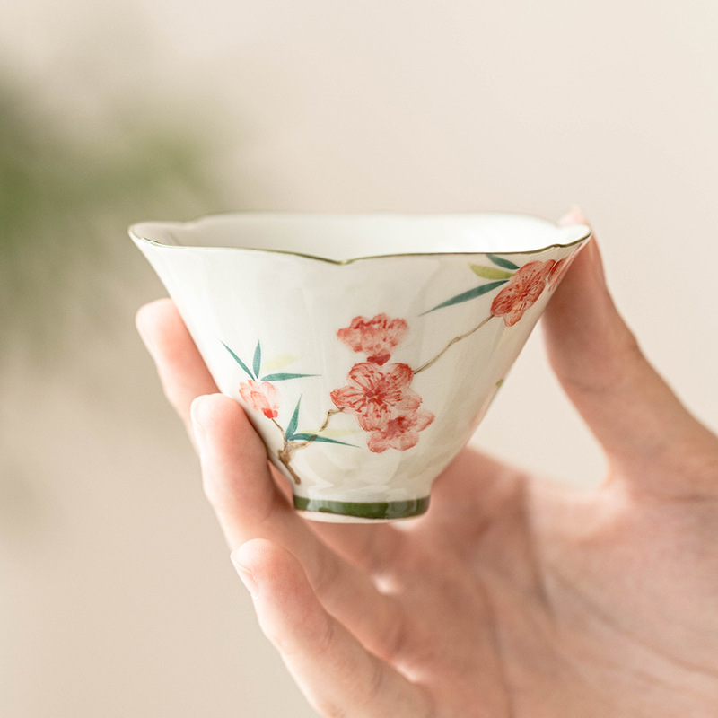 Cốc xô hoa đào vẽ tay cốc đơn cốc trà Kung Fu cao cấp cốc chủ nhân cốc gốm sứ bộ trà đơn hộp quà tách trà