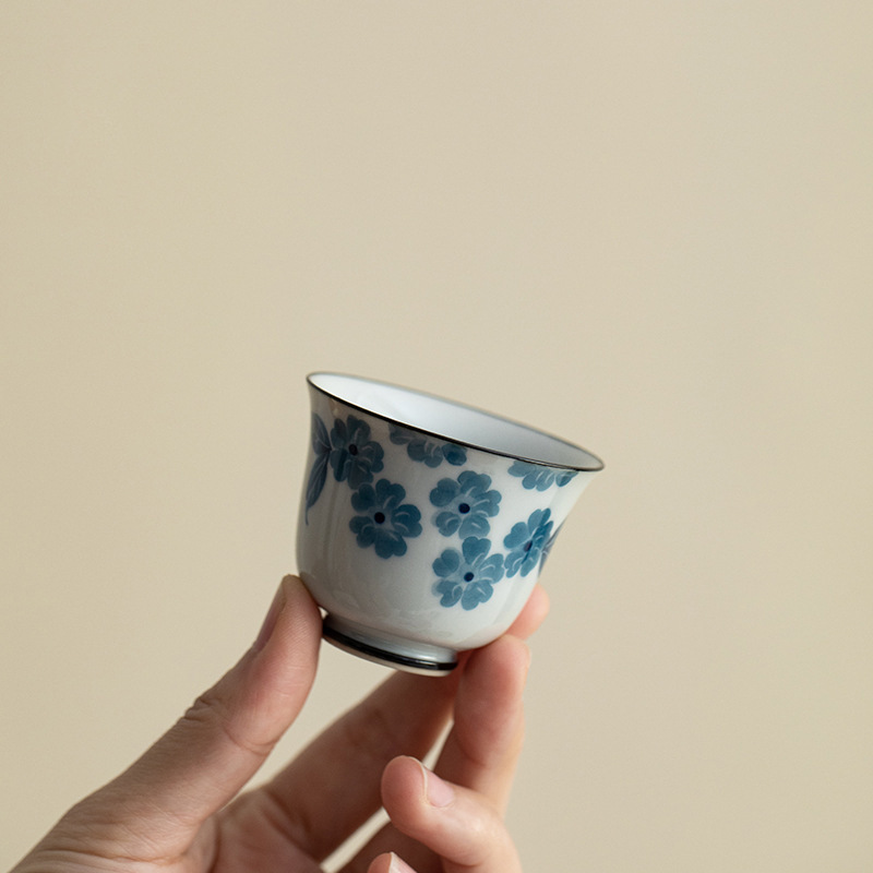 Bộ ấm chén trà Kung Fu vẽ tay cổ điển hoa Begonia, chén sứ cao cấp, chén thơm men màu dưới men