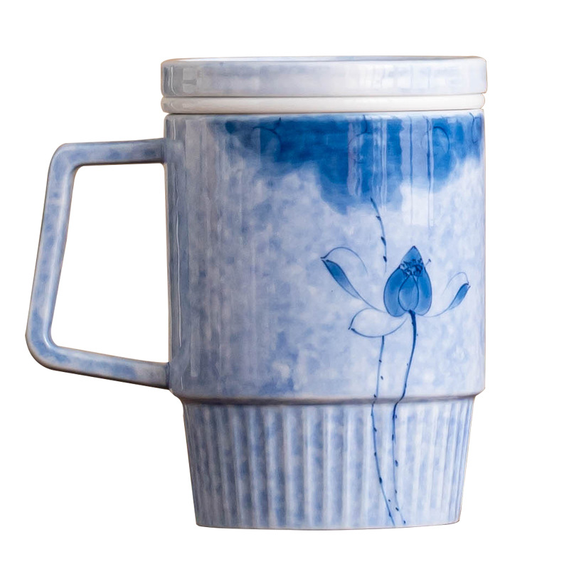 Cốc sứ nhuộm mực vẽ tay cực kỳ trơn, cốc nước có nắp gốm hoa văn dọc, hoa sen xanh, cốc nước văn phòng Trung Quốc, cốc uống trà